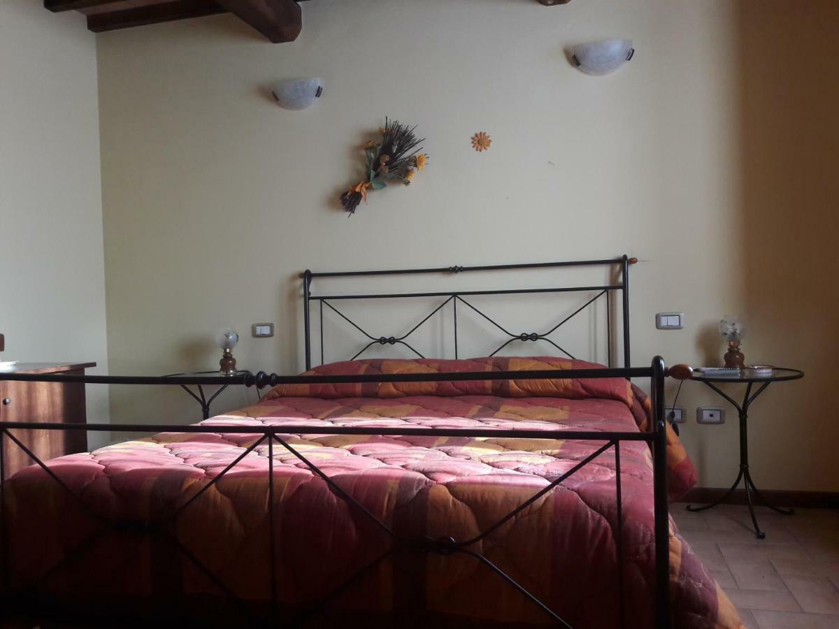 Affittacamere Da Laura Silvi Orvieto Ngoại thất bức ảnh